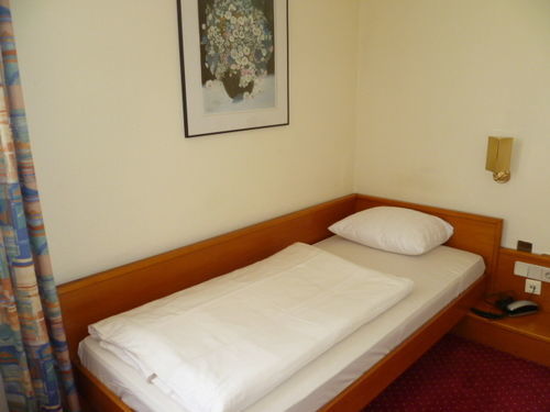 Hotel Mondial ดุสเซลดอร์ฟ ภายนอก รูปภาพ