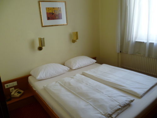 Hotel Mondial ดุสเซลดอร์ฟ ภายนอก รูปภาพ