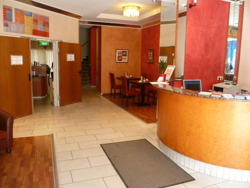 Hotel Mondial ดุสเซลดอร์ฟ ภายนอก รูปภาพ