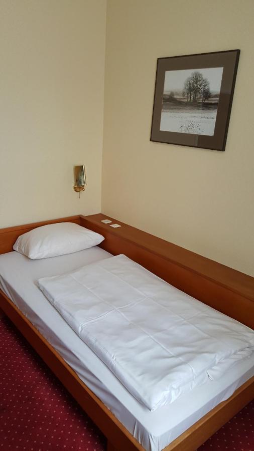 Hotel Mondial ดุสเซลดอร์ฟ ภายนอก รูปภาพ